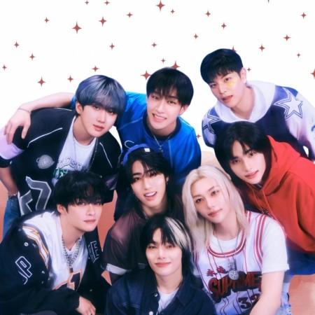 Stray Kids